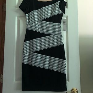NWT black midi dress London Times Dress